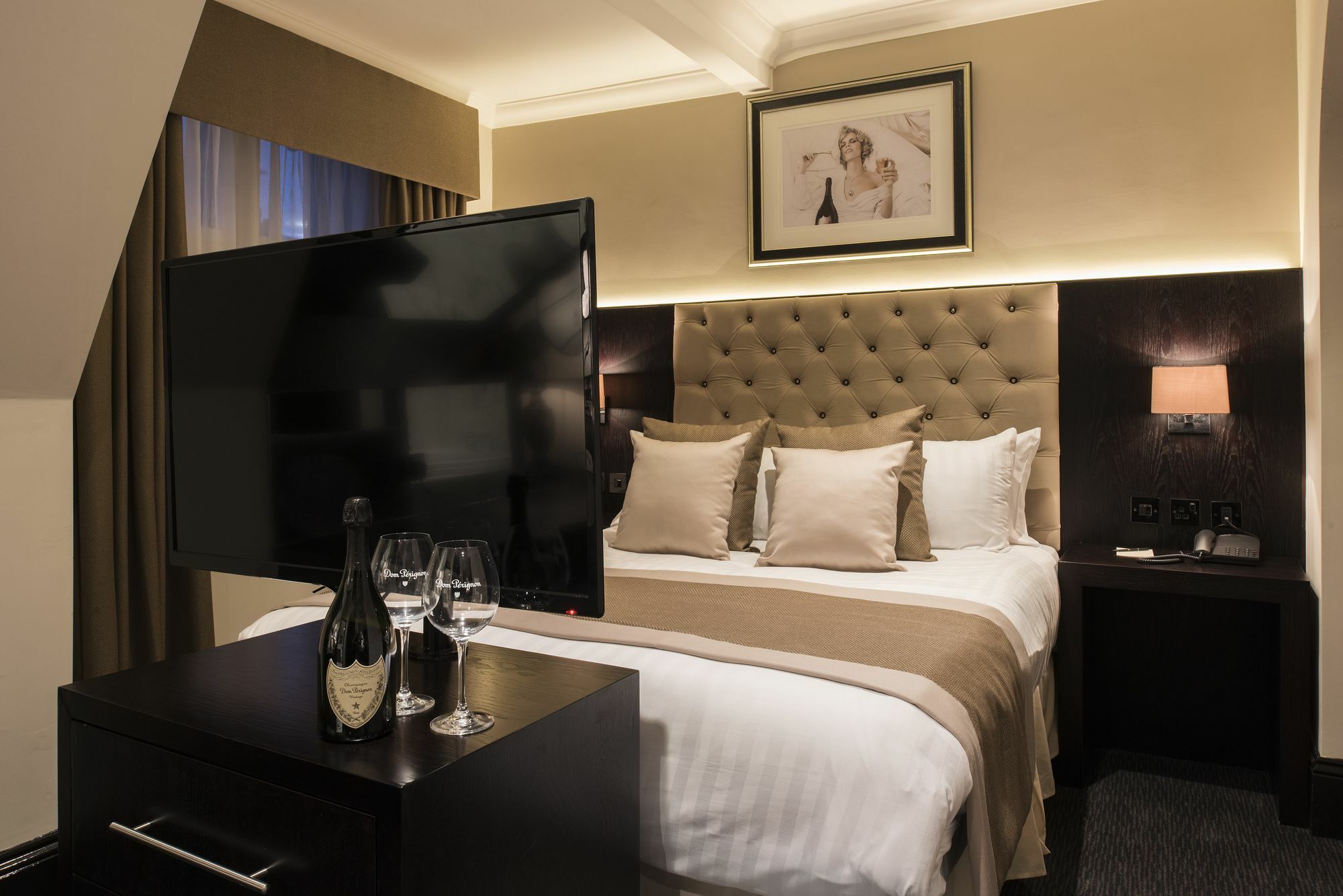 The Vermont Aparthotel Newcastle upon Tyne Ngoại thất bức ảnh